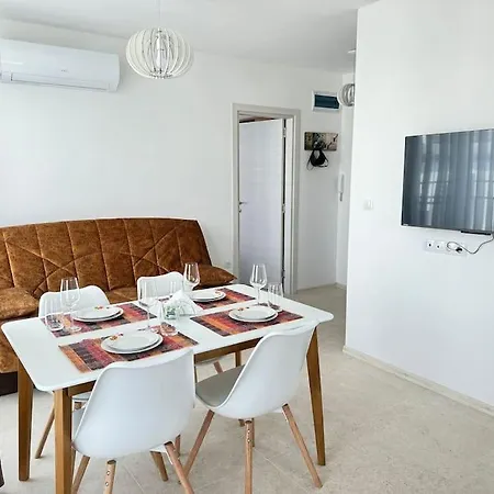 Apartment Saltwater Escape In Sozopol