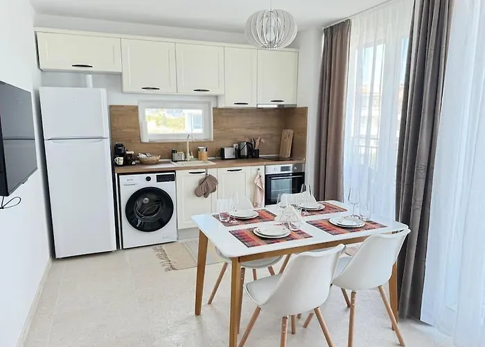 Saltwater Escape In *